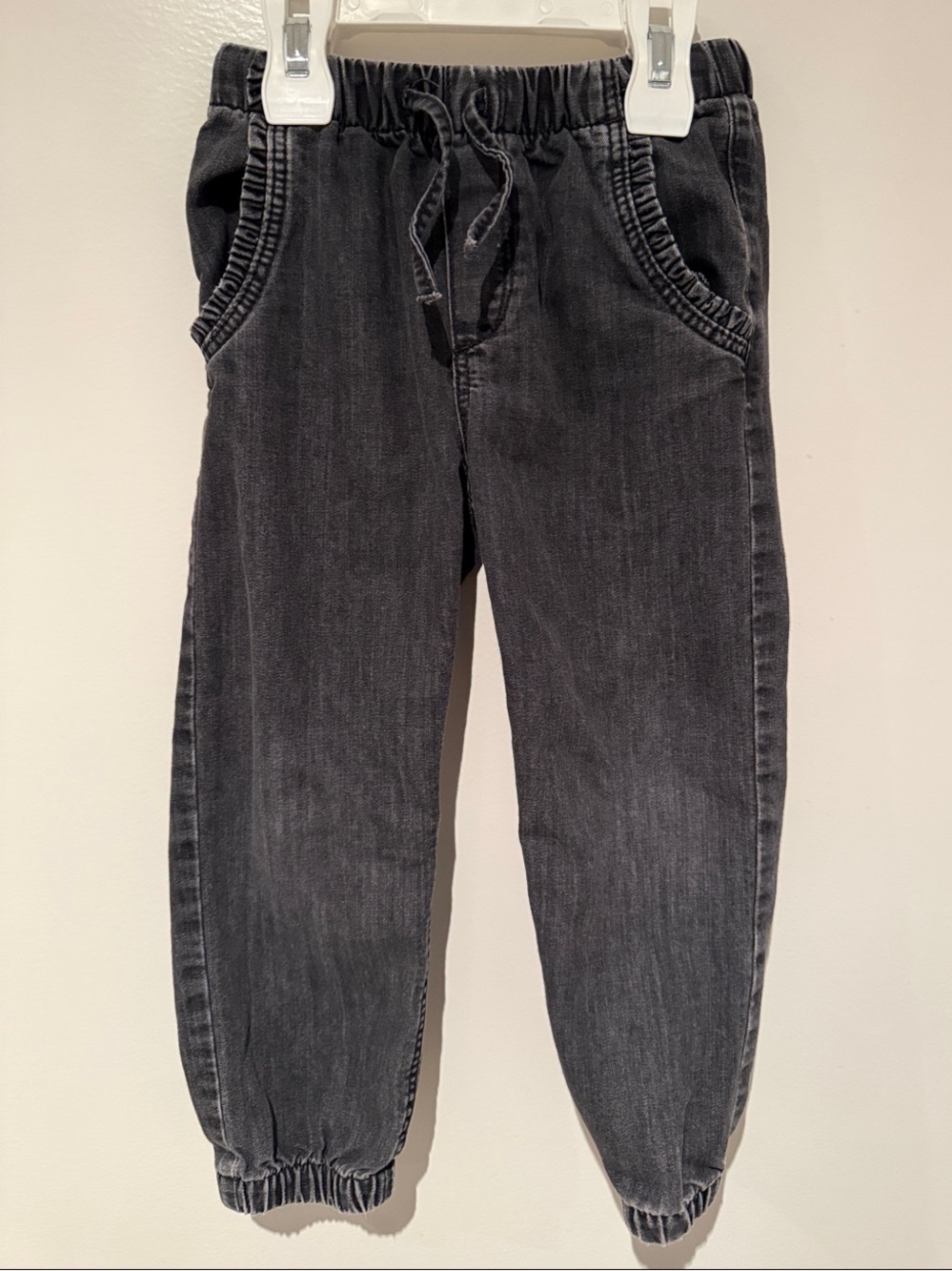 H&M Kids Black Worn Acid Wash Denim Joggers Drawstring Pants (4T)